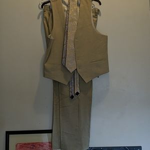 Calvin Klein men's linen vest/pants/silk ties